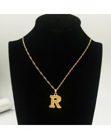 R - Apró arany kezdőbetűs...