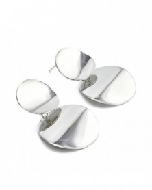 Fém színe: Világos sárga...